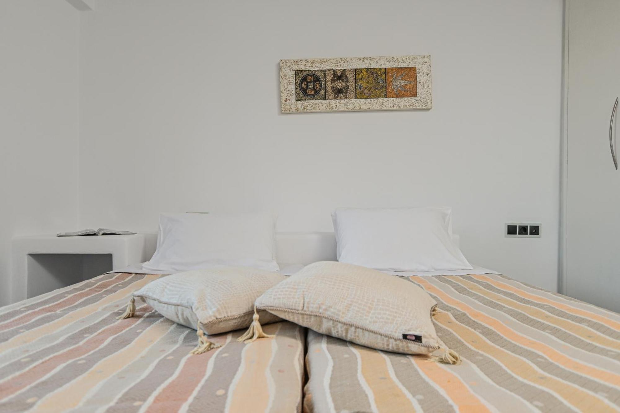 4 Bedroom Villa Valerie With Private Swimming Pool Stelida  Exterior foto