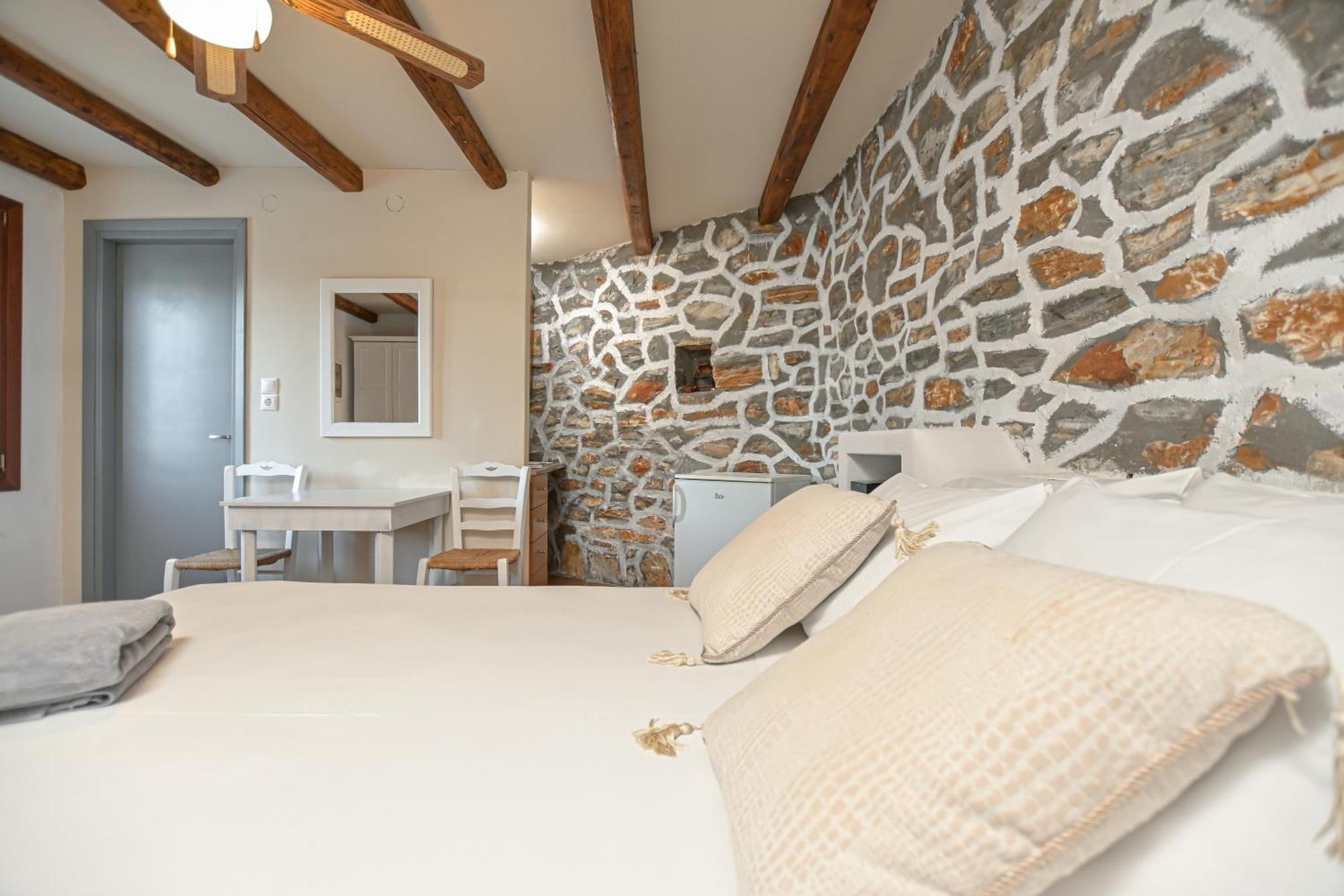 4 Bedroom Villa Valerie With Private Swimming Pool Stelida  Exterior foto