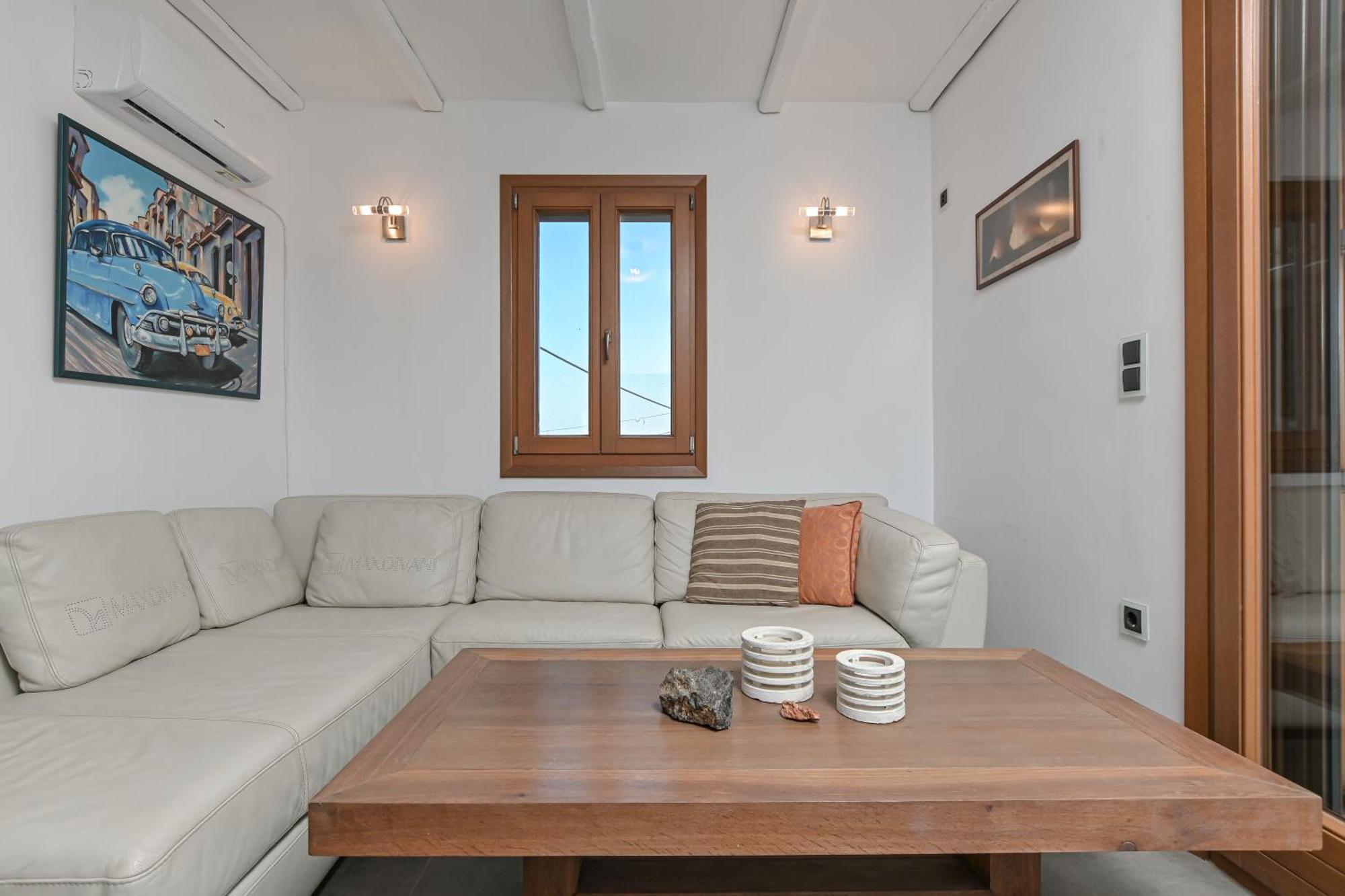 4 Bedroom Villa Valerie With Private Swimming Pool Stelida  Exterior foto